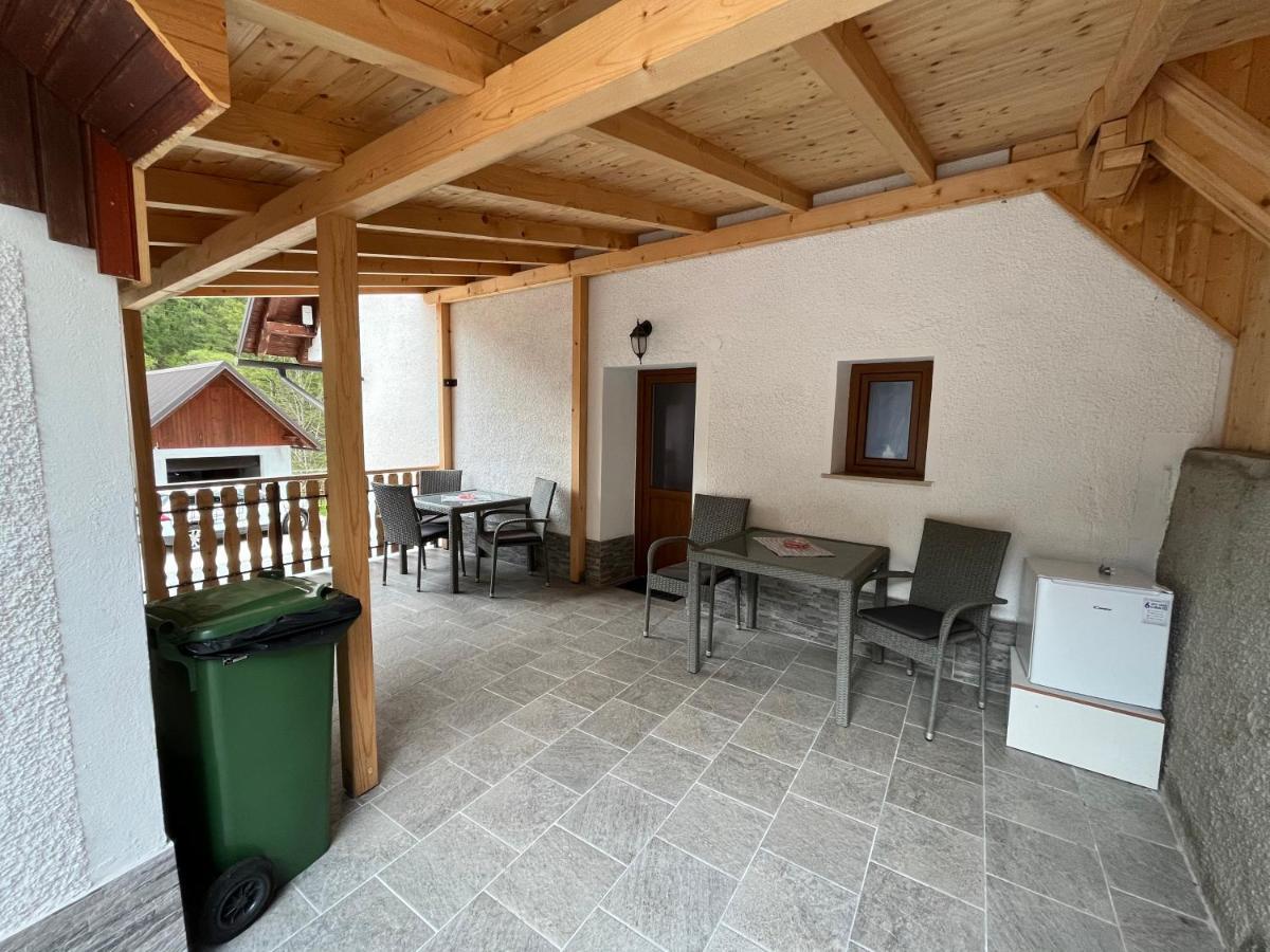 Apartmaji In Sobe Cuder Soca Luaran gambar