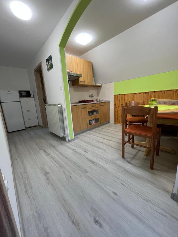 Apartmaji In Sobe Cuder Soca Luaran gambar